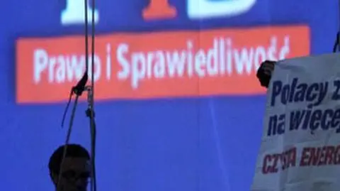 Greenpeace zjeżdża z lin, prezes PiS zaprasza na kawę