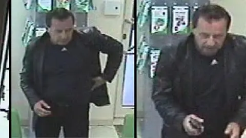 Okradł bank, szuka go policja