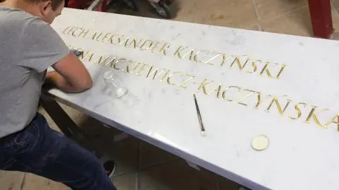 Nowy sarkofag trafi na Wawel w czwartek