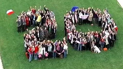 Symbol sympatyczny jak papier toaletowy