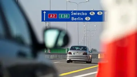 Wypadek? Utrudnienia? Aktualności z A2 w internecie
