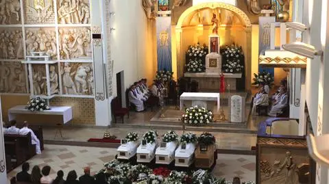 W pożarze zginęła żona i czworo dzieci Dariusza P.