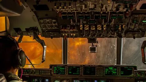 C-130 Hercules w akcji nad ogniem