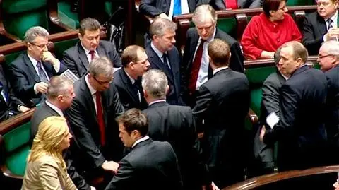 PO rośnie, PiS dołuje