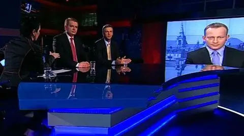"Polacy zmęczeni plastikowym rządem"