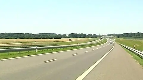 PO buduje dwa razy mniej km autostrad niż PIS