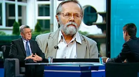 Nałęcz: Prezydent nie skrytykuje ABW za akcję