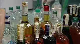 Policja skonfiskowała 1000 litrów skażonego alkoholu