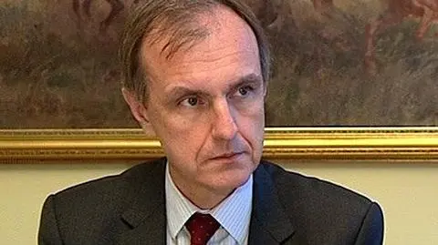 Klich chce podwyżek w armii, premier mówi "nie"