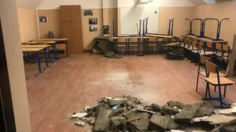 Spadła płyta gipsowa 