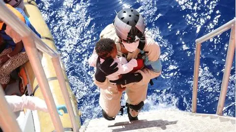 Szczyt G7. Media: na Sycylię nie zawiną statki z migrantami