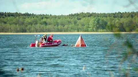 Przyjaciele utopionych skarżą się na strażaków
