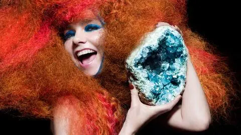 Bjork przeszła operację gardła. Lekarze usunęli polip