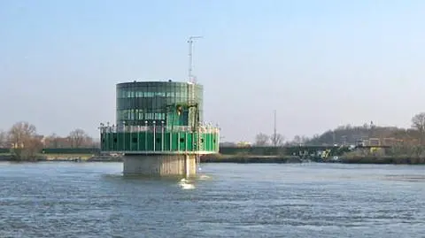 Wody w stolicy coraz więcej