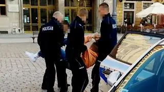 19.05 | Wrocław: w śledztwo w sprawie śmierci 25-latka na komisariacie włącza się RPO