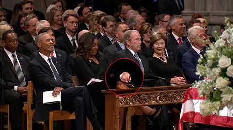 Michelle Obama i George Bush spotkali się podczas pogrzebu senatora McCaina
