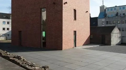 Koktajle Mołotowa spadły na synagogę w Niemczech