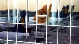 Lufthansa chce obniżyć ceny kosztem załogi