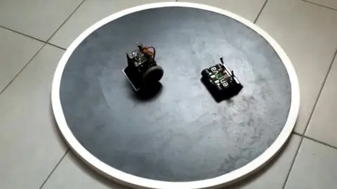 Roboty walczyły na macie