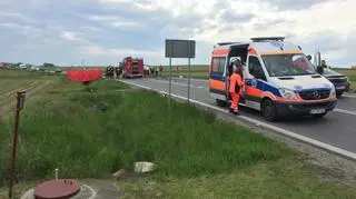 W zderzeniu ciężarówki z osobówką zginął 32-latek
