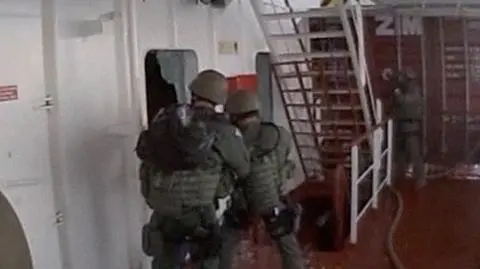 Pokazali, jak odbijali statek