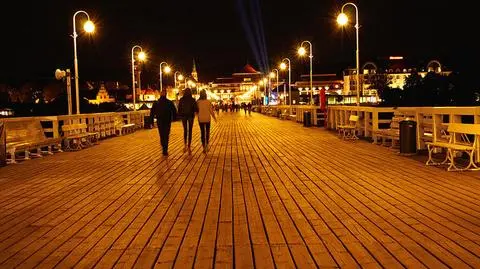 Sopot: kradzież kabla zasilającego oświetlenie molo