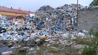 Radni nie ustalili stawek za śmieci