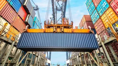 Trade between Poland and the US on the rise. More sick-leave days and higher gas prices