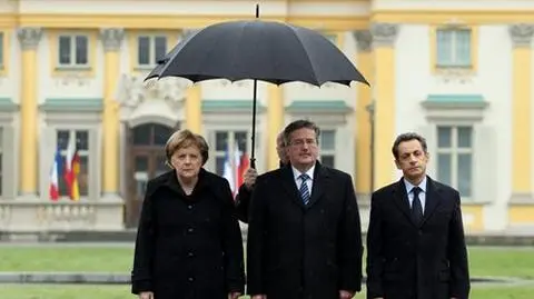 Szef protokołu prezydenta "chronił fryzurę Merkel"