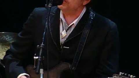 Bob Dylan został nagrodzony literackim Noblem w październiku 2016 roku