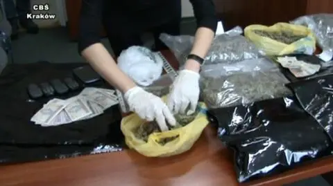 CBŚ przechwyciło 5 kg amfetaminy i marihuany 