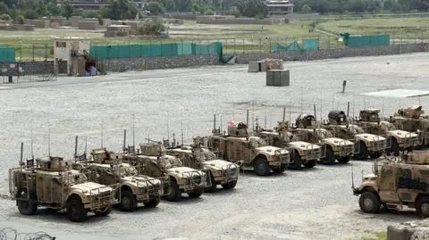NATO się wycofuje. Afganistan przejął odpowiedzialność za kraj