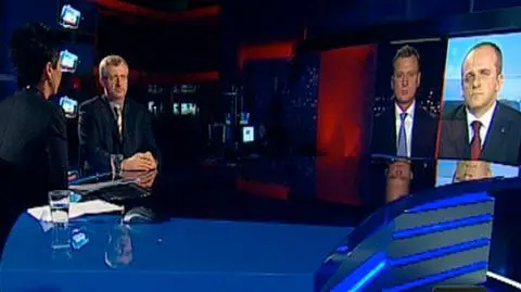 Paweł Kowal z PiS, Sławomir Nitras z PO i Marek Siwiec z SLD w programie "24 Godziny"