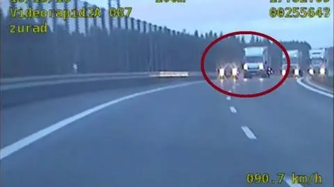 Skwierzyna: Jechał 200 km/h i wyprzedzał poboczem. Stracił prawko