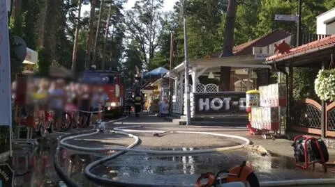 Skorzęcin: pożar w smażalni ryb. Strażacy narzekają na zachowanie wczasowiczów