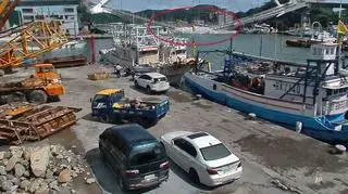 Nanfangao. Most runął do zatoki