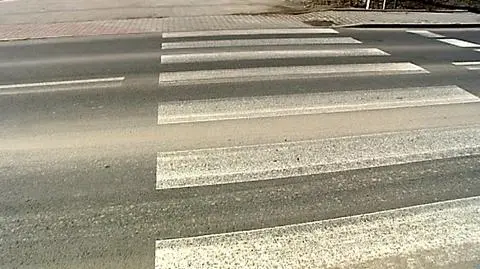 Jechał za szybko, ale za wypadek nie odpowie, bo Klaudia wtargnęła na jezdnię