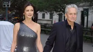 Douglas jest żonaty z walijską aktorką Catherine Zeta-Jones