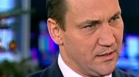 Min. Sikorski o nominacjach ambasadorów: nie podjąłem decyzji
