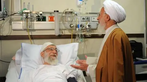 Ajatollah Ali Chamenei poważnie chory? Walka o rząd dusz w Iranie mogła się rozpocząć