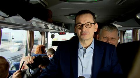 Premier ruszył w trasę po Polsce