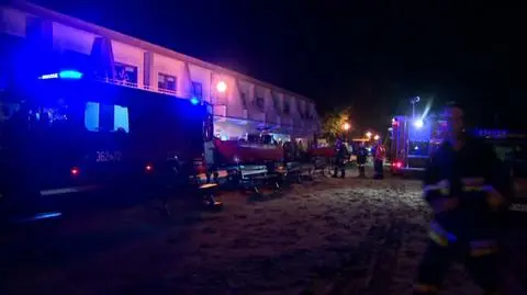 Przewrócona łódź na jeziorze koło Skorzęcina