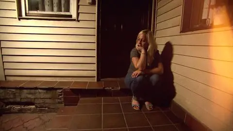 Kobieta zadłużona we frankach chce żeby premier zeznawał przed sądem