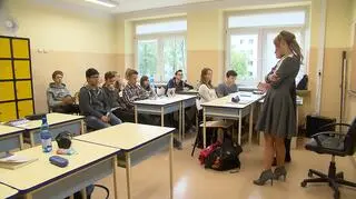 Od września mają obowiązywać m.in. nowe podstawy programowe (materiał "Faktów" z 14.02.2017)