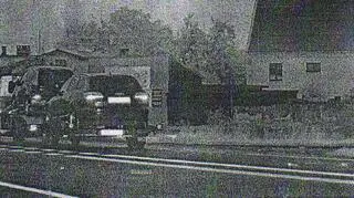 Prędkość przekroczyła laweta, ale zdjęcie dostał właściciel audi
