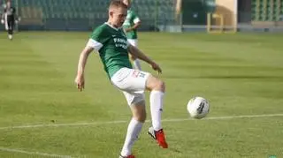 Grzegorz Bartczak podczas meczu z Dolcanem Ząbki