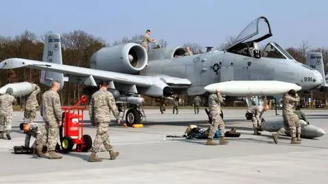 Razem z maszynami przylecieli Amerykanie