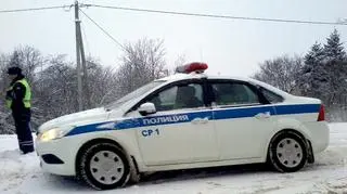 Na miejsce zabójstwa ruszyło kilka radiowozów policji z Błagowieszczeńska