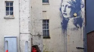 Nieznani sprawcy zniszczyli nowy mural Banksy'ego w Bristolu