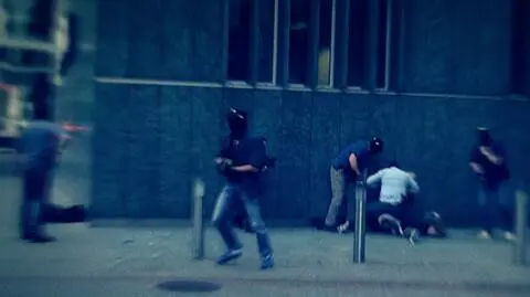 Gangsterzy lat 90. wychodzą na wolność. Polska i Świat